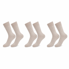 Laden Sie das Bild in den Galerie-Viewer, tittimitti® 75% Extra-Fine Merino Wool &amp; 25% Silk Men's Socks. 3 Pairs. Made in Italy.