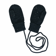 Load image into Gallery viewer, tittimitti® 100% Cashmere Baby, Toddler &amp; Kids’ Mittens with Thumb &amp; Connecting String