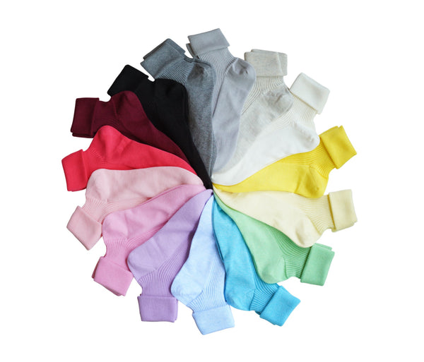 TITTIMITTI women's socks arranged in a circle in assorted colors