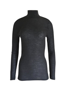 EGI Exclusive Collections Merino Wool Blend Mock Neck Top with Long Sleeves. Proudly Made in Italy.